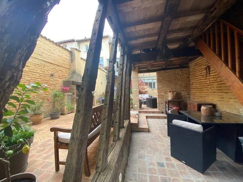 Immeuble de rapport 240 m² - Photo 1