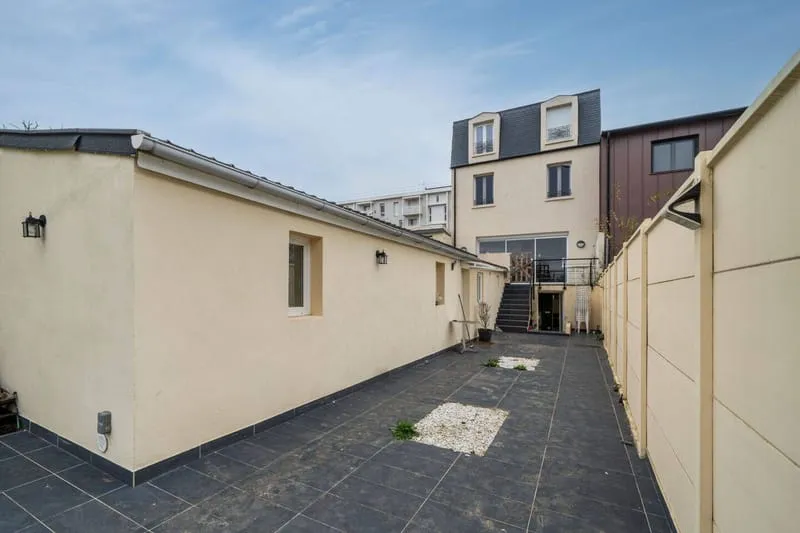 Immeuble de rapport 269 m² - Photo 1