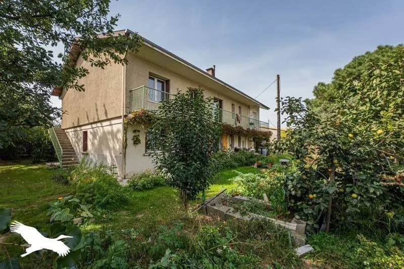 Immeuble 131 m² - Photo 1