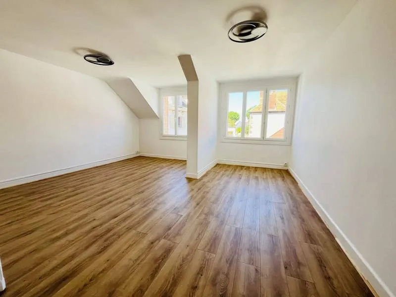 Immeuble 253 m² - Photo 1