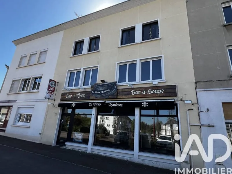Immeuble 176 m² - Photo 1