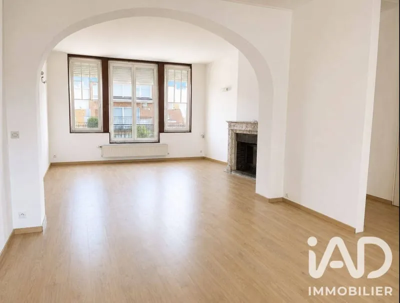 Immeuble 245 m² - Photo 1