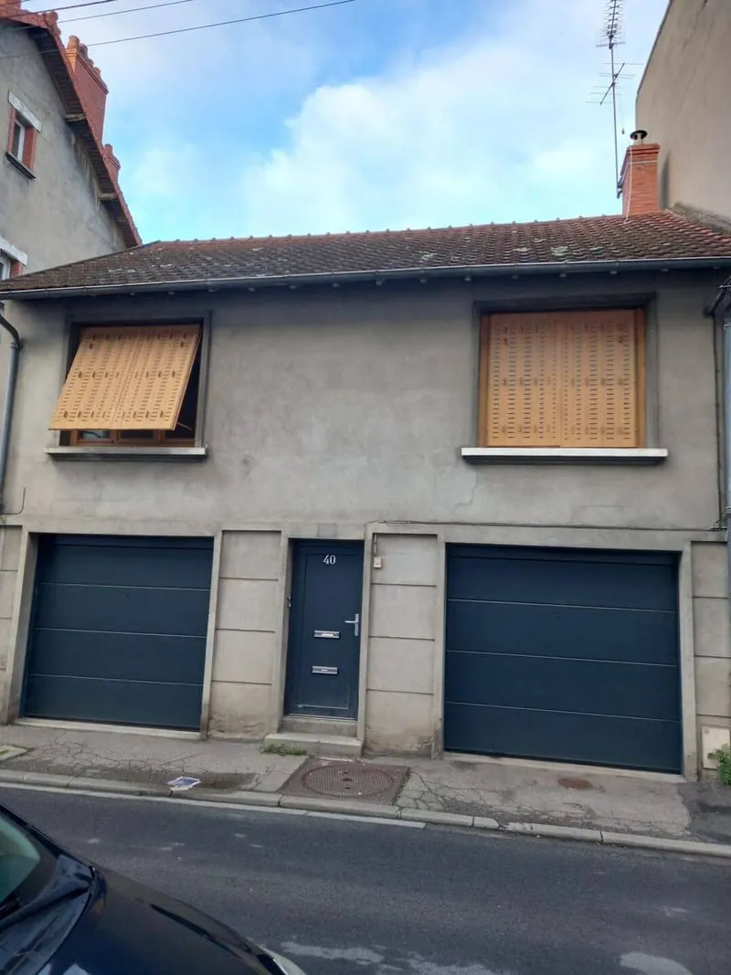 Immeuble 87 m² - Photo 1