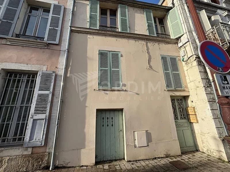 Immeuble 111 m² - Photo 1