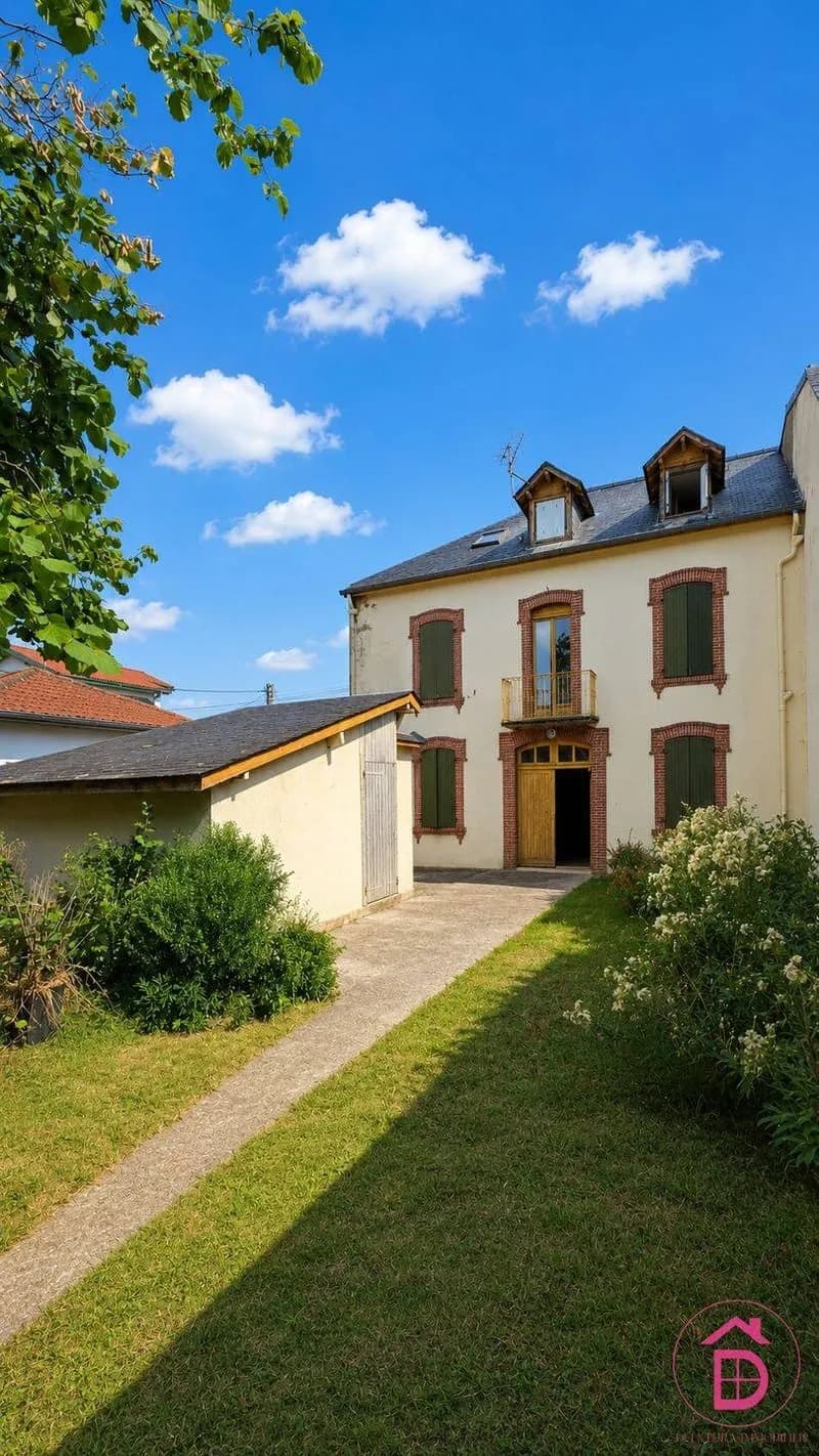 Immeuble 180 m² - Photo 1