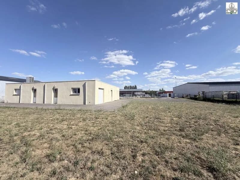 Immeuble 201 m² - Photo 1