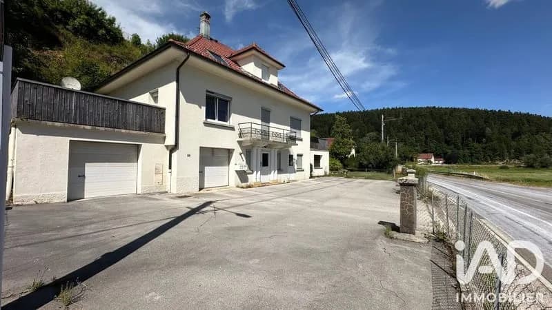 Immeuble de rapport 198 m² - Photo 1