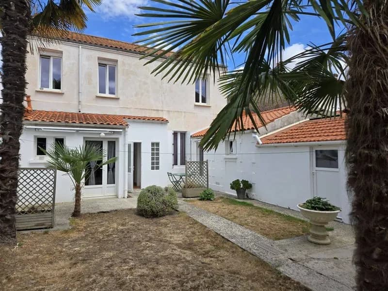 Immeuble 141 m² - Photo 1