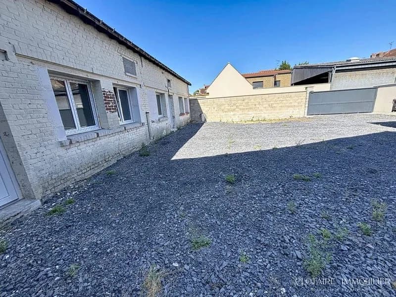 Immeuble 265 m² - Photo 1