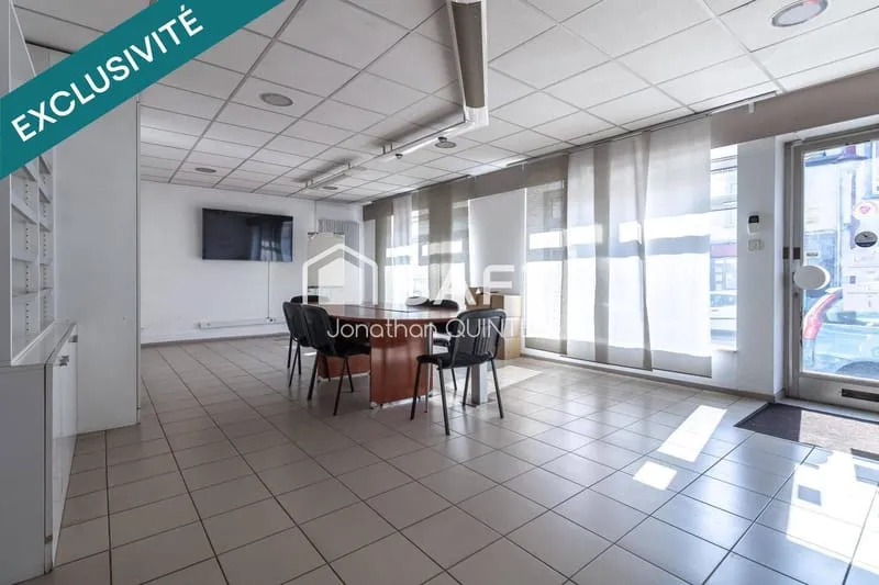 Immeuble 186 m² - Photo 1