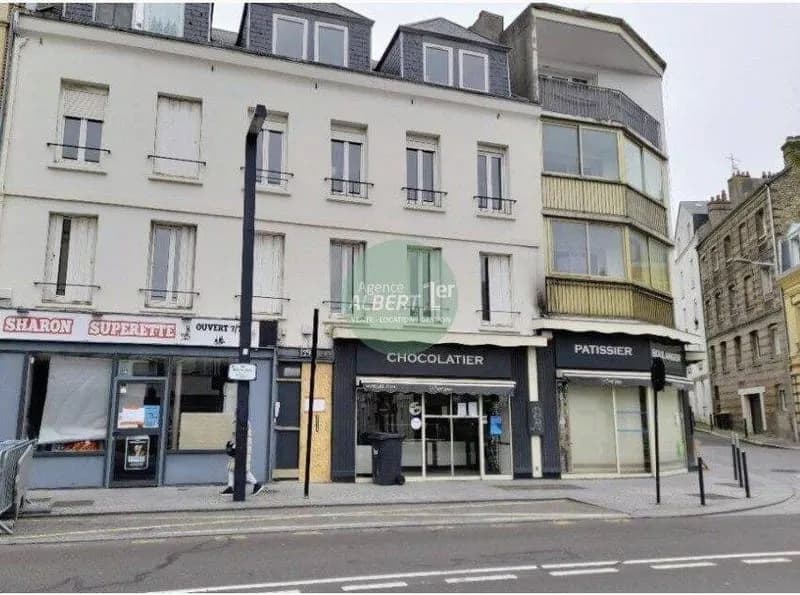 Immeuble 240 m² - Photo 1