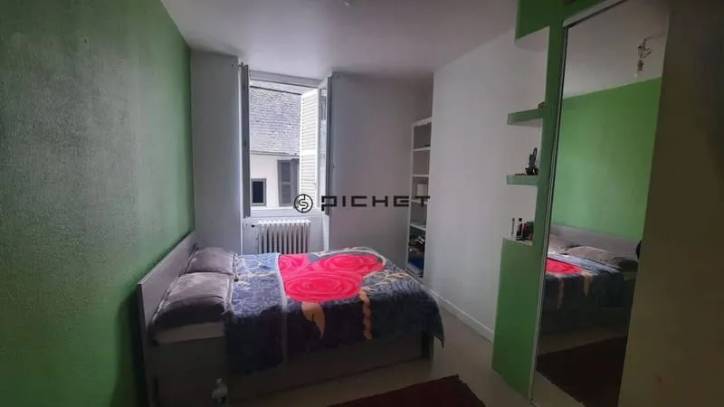 Immeuble 175 m² - Photo 1