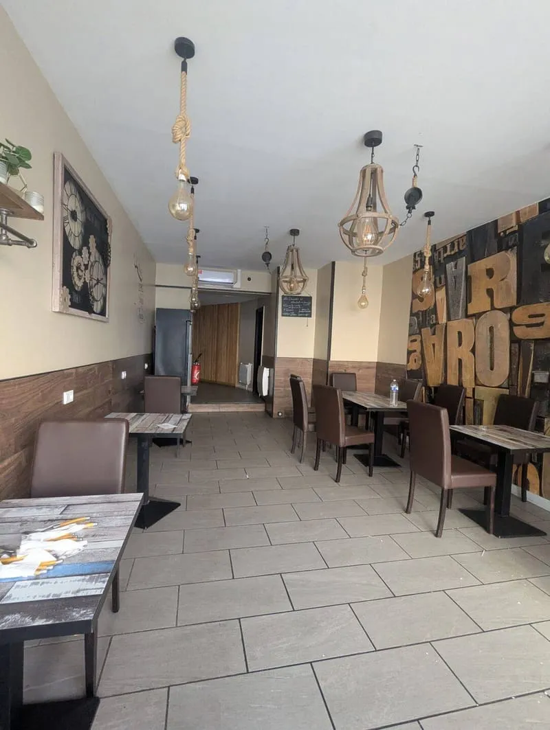 Immeuble 129 m² - Photo 1