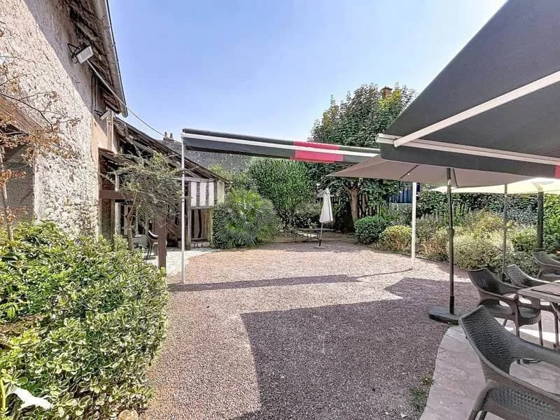 Immeuble 496 m² - Photo 1