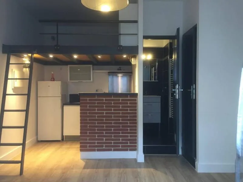 Immeuble - Photo 1