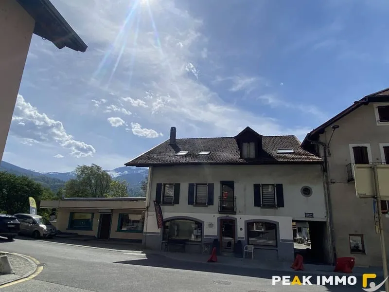 Immeuble 442 m² - Photo 1