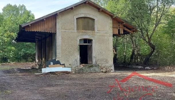 Immeuble - Photo 1